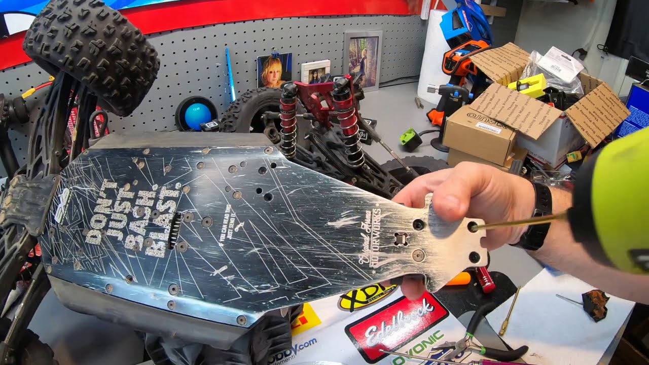 Arrma KRATON EXB RETURNS Rear Diff Locker Install The BASICS Part 1