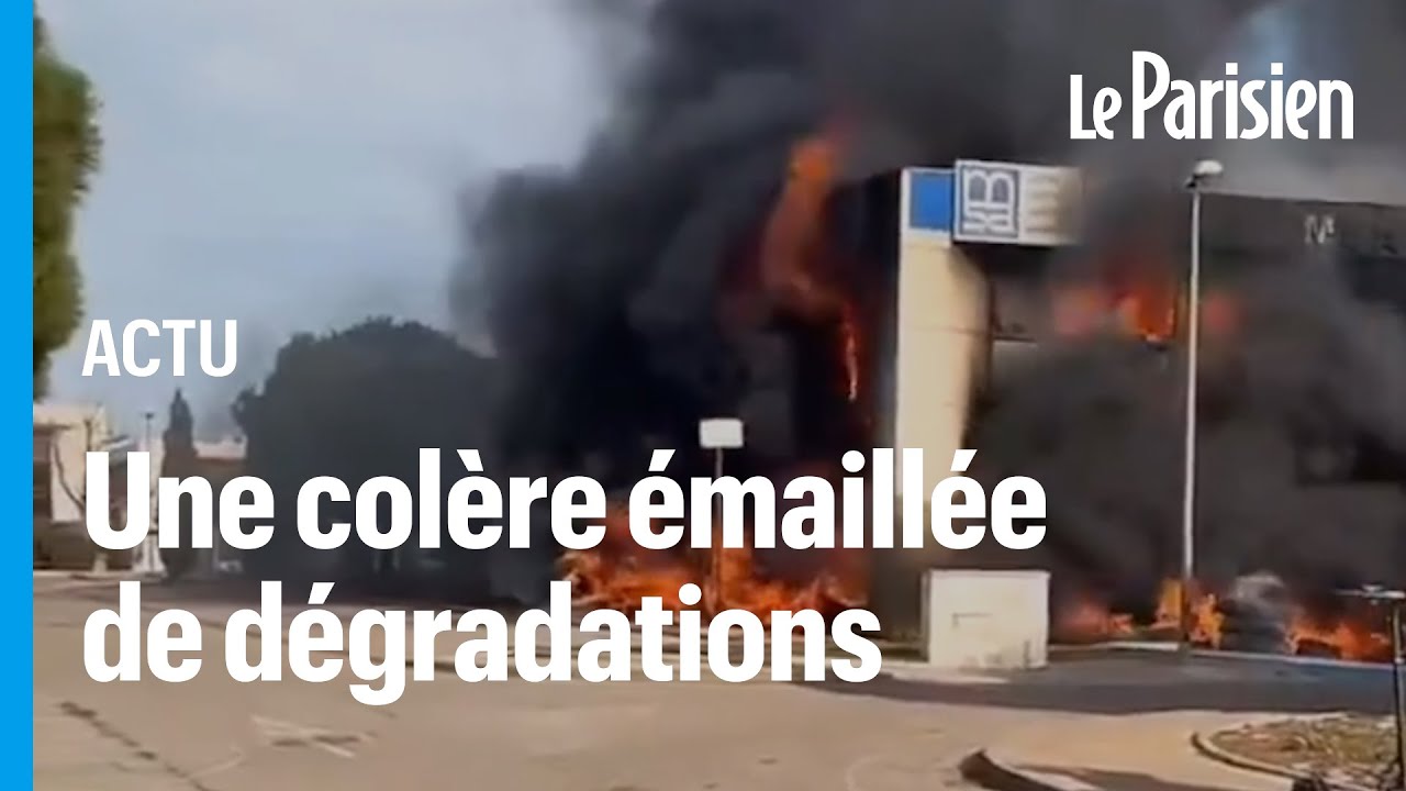 Colère des agriculteurs : incendie d'un bâtiment, parking labouré... des dégradations en série