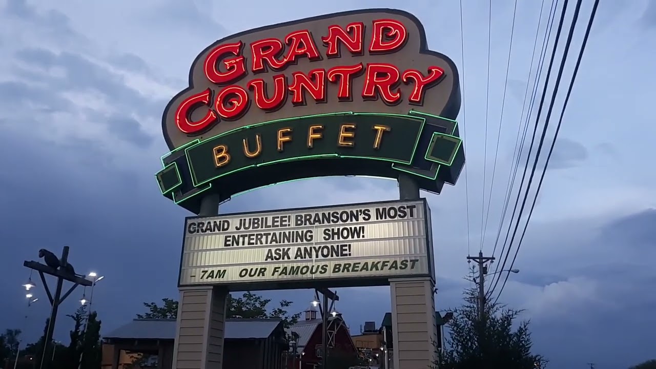 Grand Country Mini-Golf (Branson, MO)