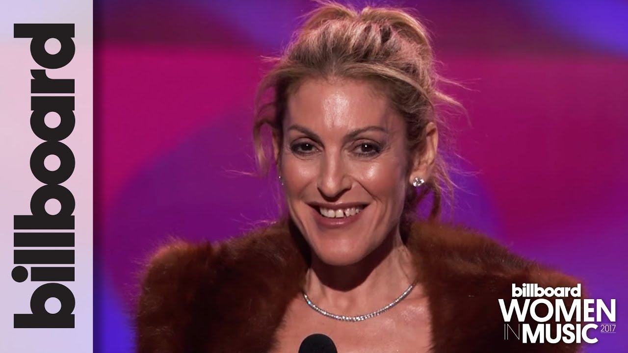 Julie Greenwald Accepts Executive of The Year at Billboard’s Women in Music 2017