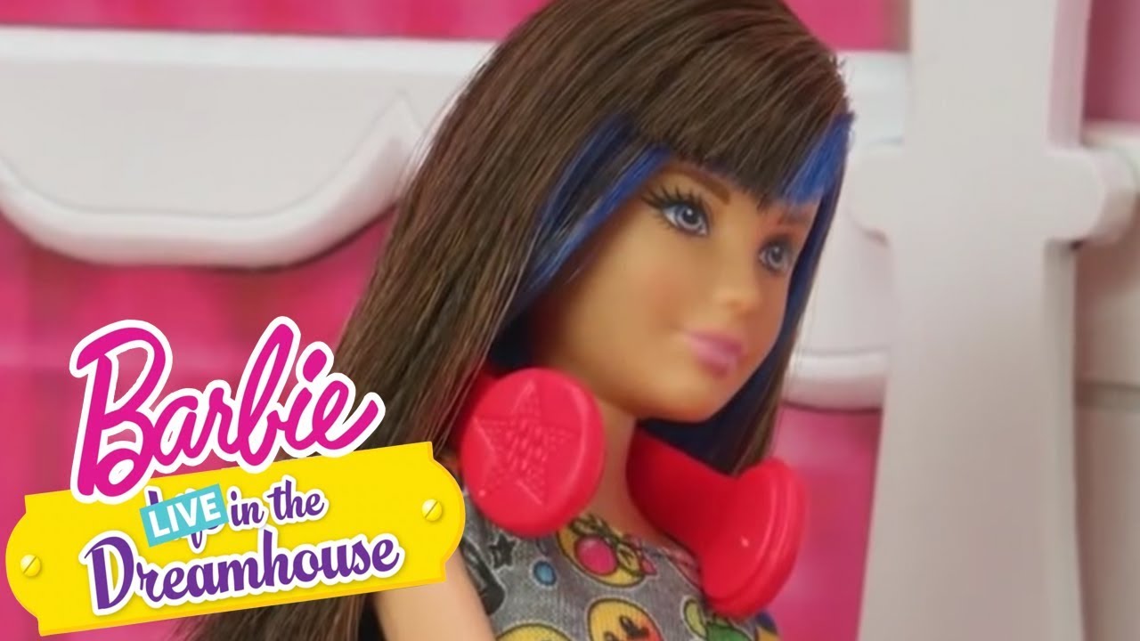 La apuesta - Compilacion | Barbie LIVE! In The Dreamhouse | @BarbieenCastellano