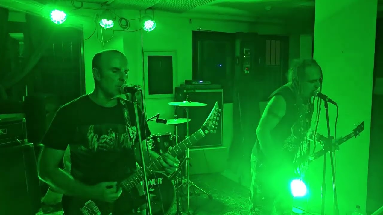 Agobio-zombis del drama humano