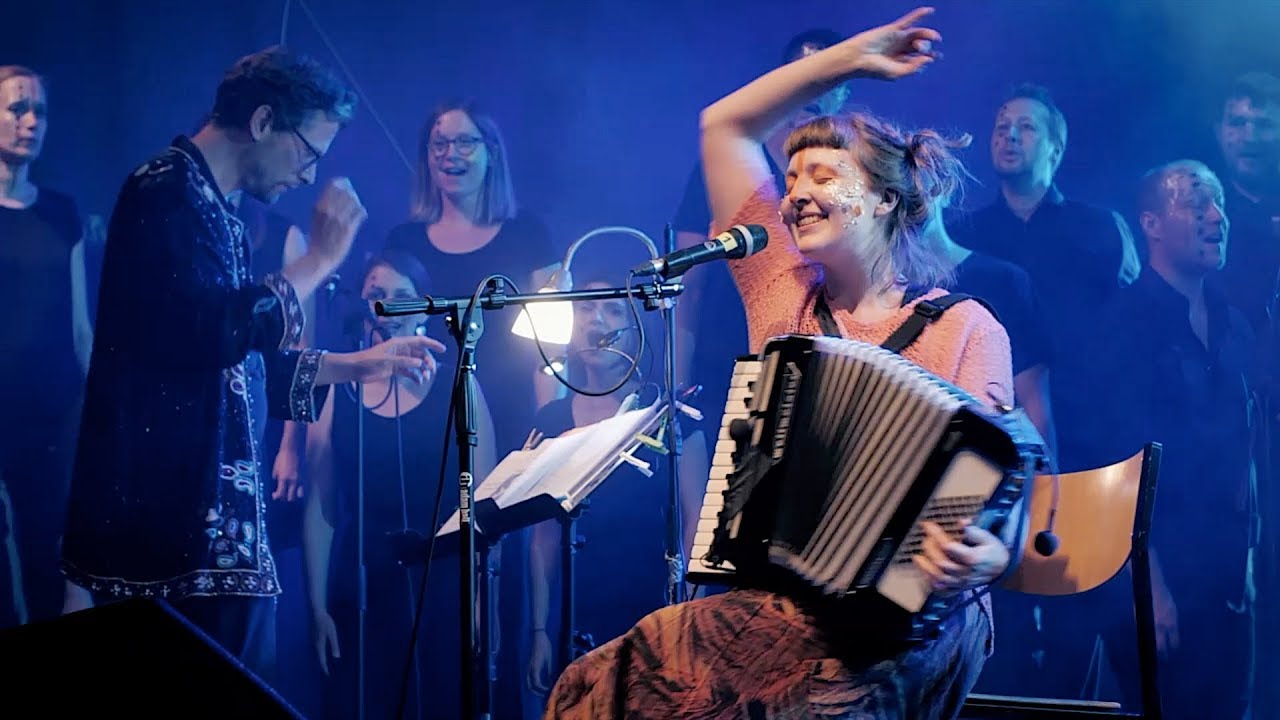 Alicia Edelweiss - Secret Garden live @ INTERTONALE #4 (feat. Synesthetic 4 and Agua Voigas)