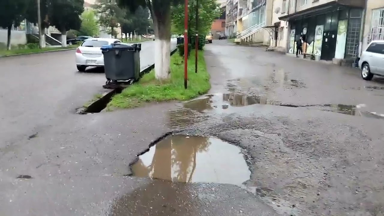 Прогулка по Багдати. Дом Маяковского. Имеретия, 30 км от Кутаиси. Май 23г. Ч1