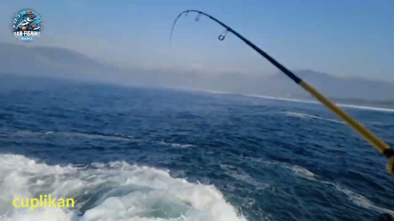 mancing asik di spot sejuta umat pantai payangan jember