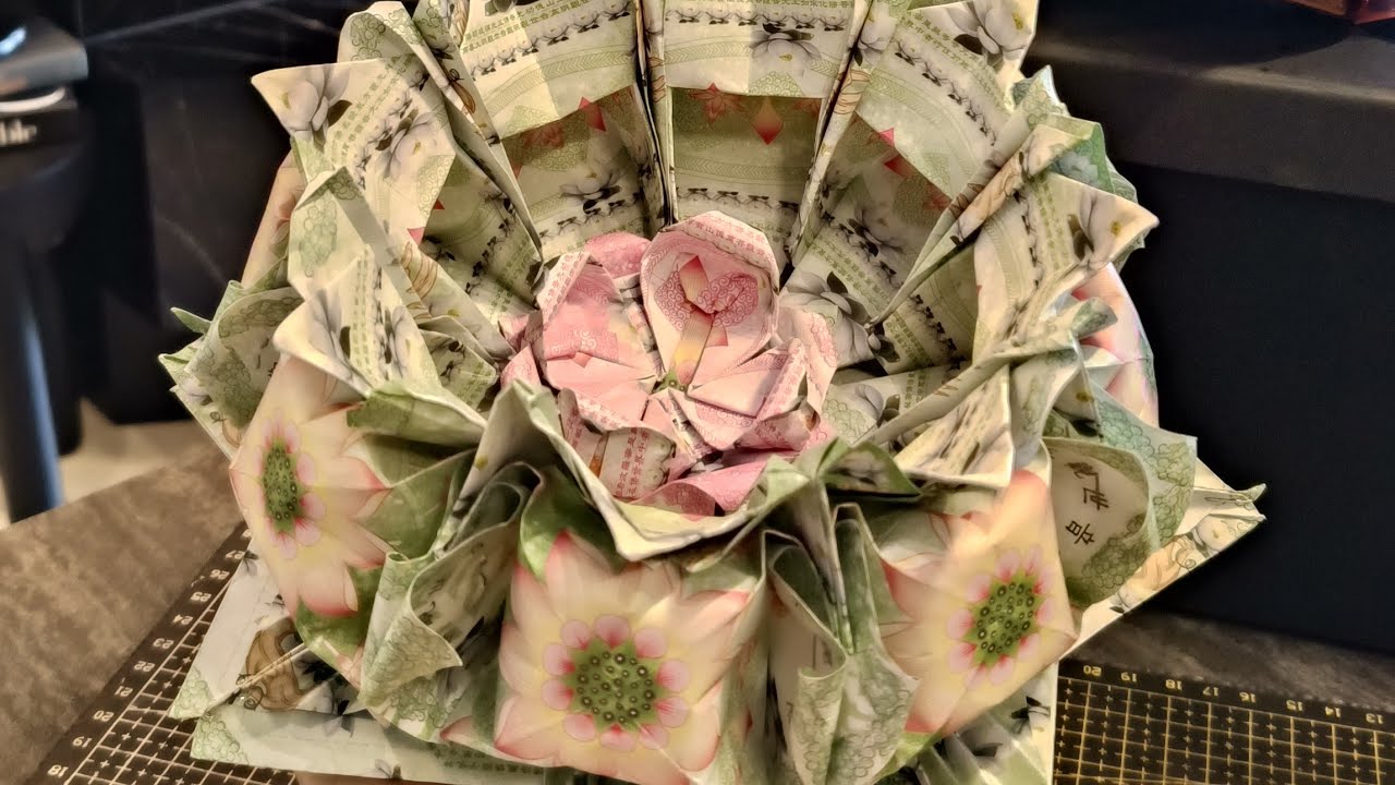 玉碧圣莲