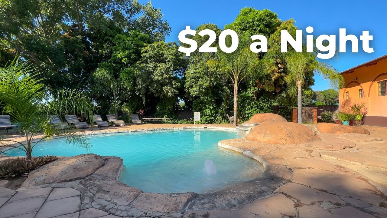 The best HOSTEL in Livingstone, Zambia | Solo travelers | You must stay here!