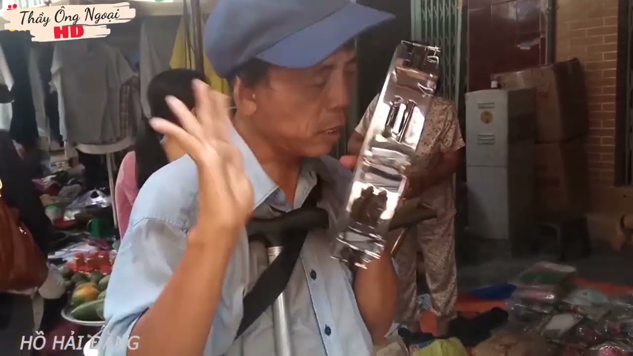XÚC ĐỘNG - Bất Ngờ Với Trình Độ Gõ Bo Của Hai ANH EM HÁT RONG KHẮP SÀI GÒN