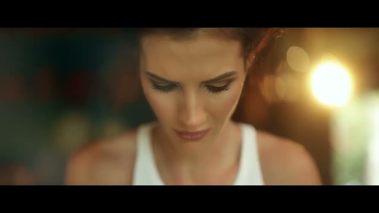 Franja du Plessis - Vat jou Goed (Official Music Video)
