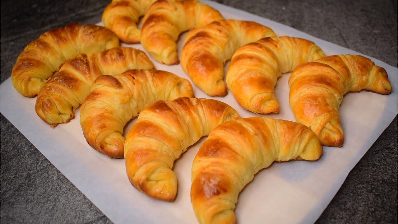 Croissants l Pro Recipe, Easy Method