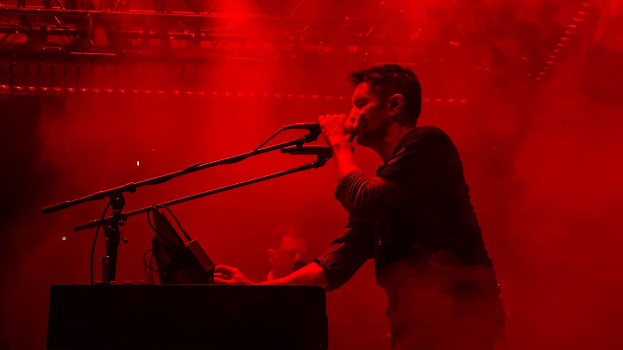 Nine Inch Nails As Alive As You Need Me To Be