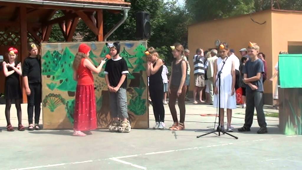 Operka Červená karkulka ZŠ Velký Ořechov.MPG