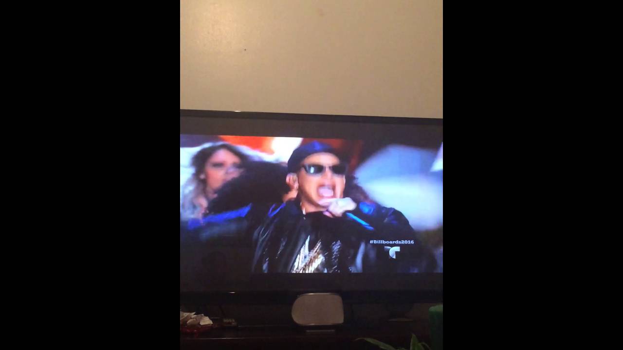 Don Omar vs Daddy yankee - premios billboard 2016