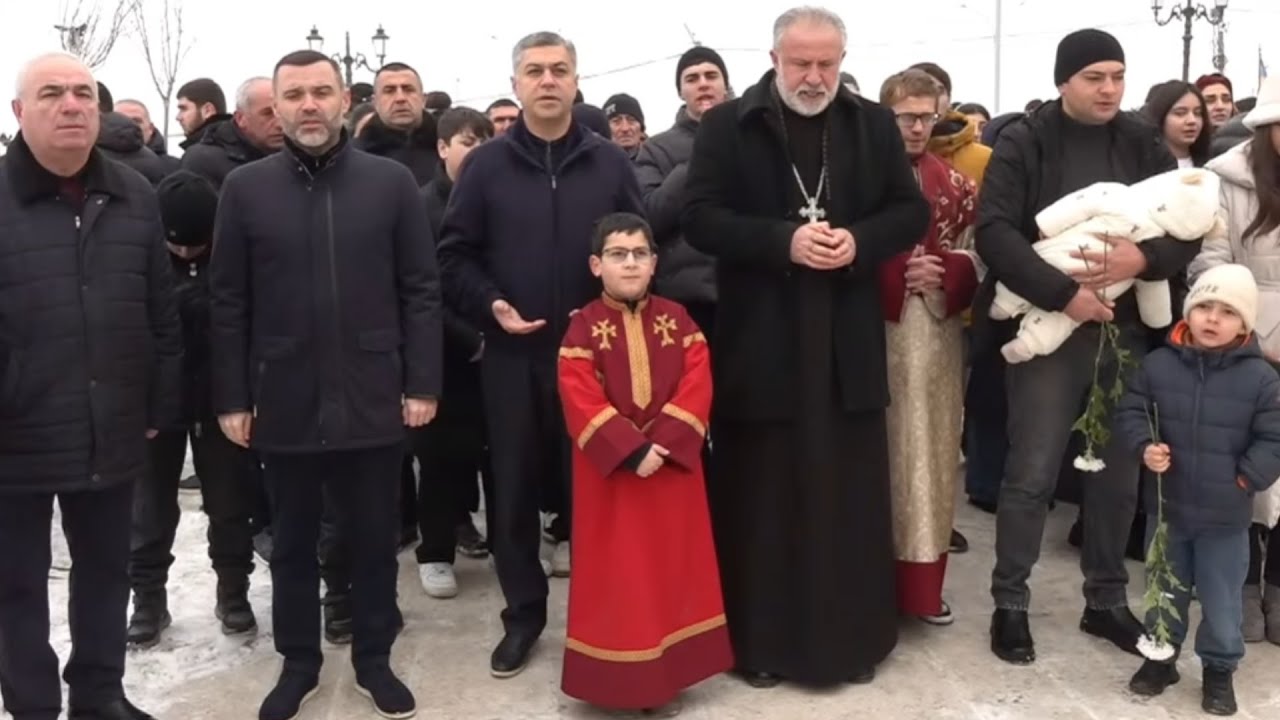 Արթուր Վանեցյանը Եռաբլուրում է. ՈՒՂԻՂ