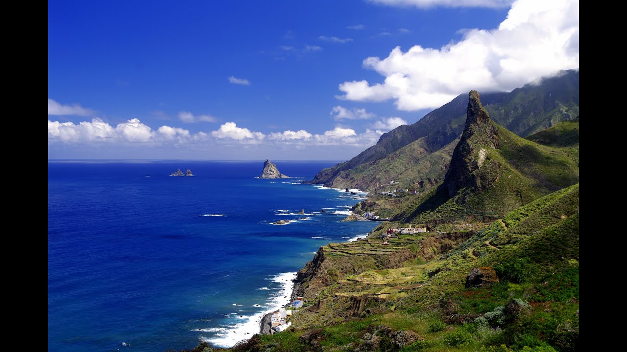 Hiking in Tenerife. Casa Forestal - Taganana - Playa Tamadiste - Afur - Casa Forestal.