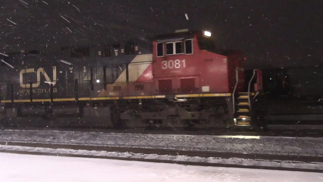 CN 731 Potash Train CN 3081 3078 3220 2777 & DPU 2781 Locomotives Sarnia Ontario