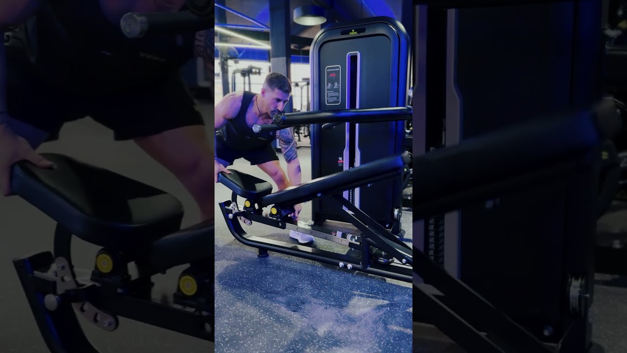 Vees FITNESS - V - M117 - MÁQUINA DE HOMBROS Y PECHO MULTIPOSICIÓN