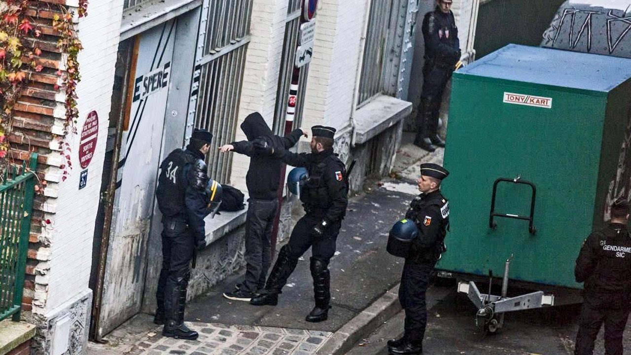 FRANCIA TRIPLICA LAS CONDENAS A LOS OKUPAS PARA EVITAR QUE SE SIGAN OCUPANDO CASAS - &iquest;Necesario?