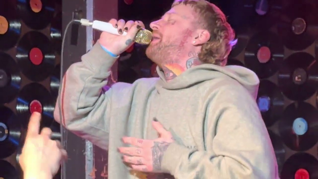 Jonny Craig - Block Out the Noise - Live at Stamps... the Bar in Tonawanda, NY (Buffalo) on 12/11/22