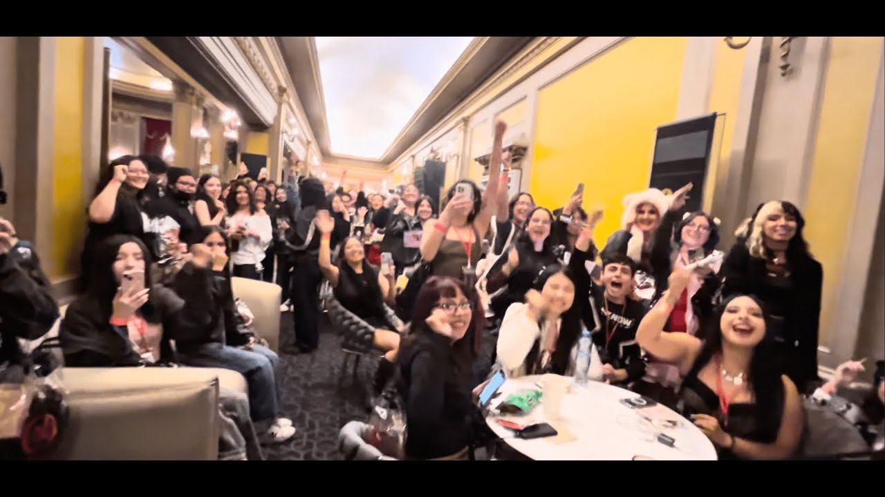 Behind the Scenes - Beautiful Chaos tour in Mexico | Incredible Latin American fans of KATSEYE !!