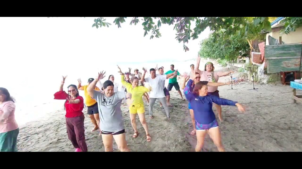 Sayawan lead by Joseph 😁