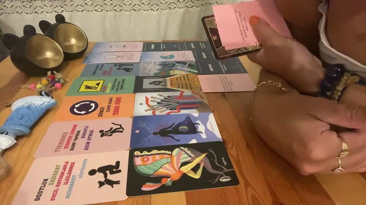 Onun amacı ne? Ne yapmaya çalışıyor? Güveneyim mi? TAROT @aysegulerginvlog