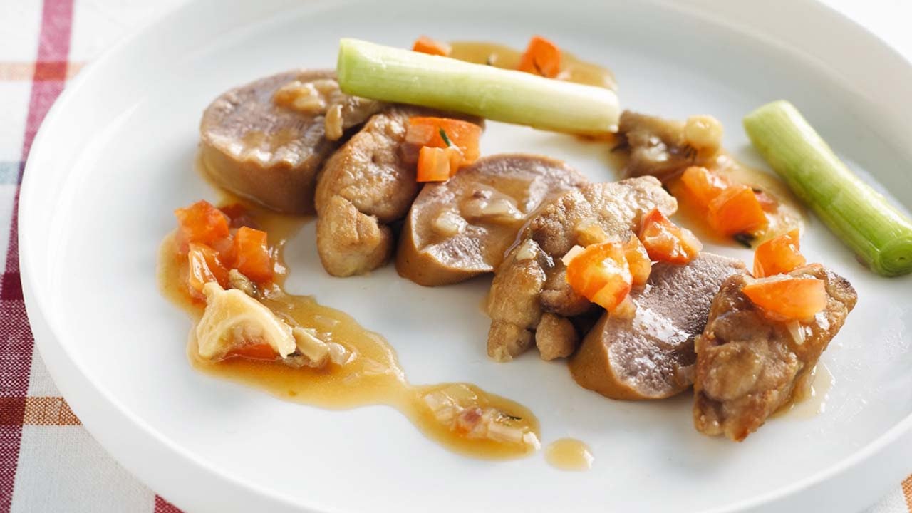 Vlaanderen Kookt - Gebakken Kalfszweriken en gerookte kalfstong