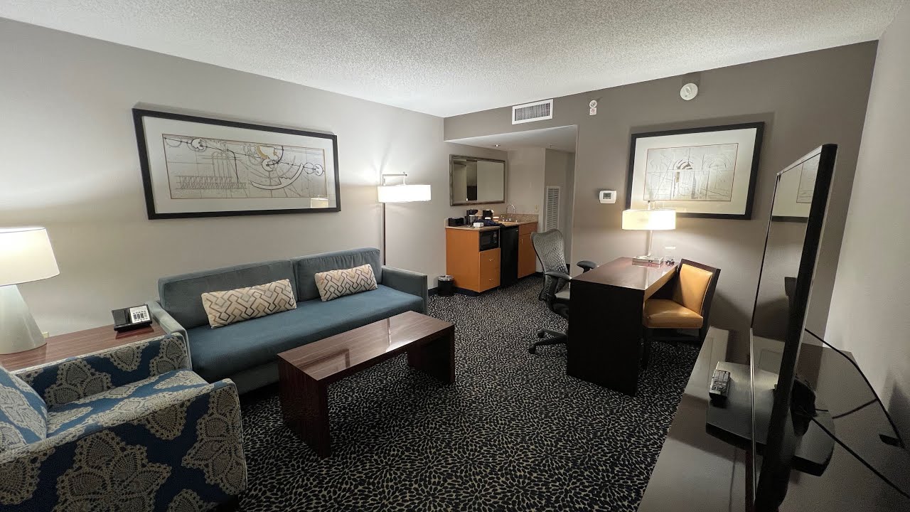 Hotel Tour: Embassy Suites Louisville East