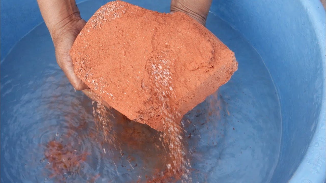 ASMR Relaxing silky smooth paste play dusty Big chunks dipping crumble in 🌊🥶