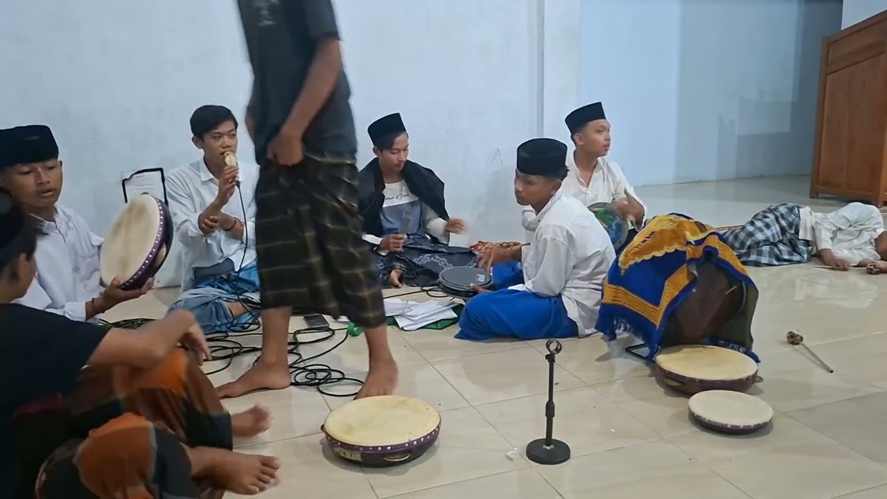 Latihan hadroh malam jumat wage