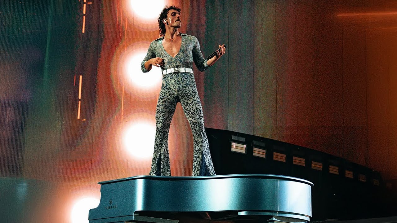 Benson Boone  - Beautiful Things (Live at Coachella 2025)