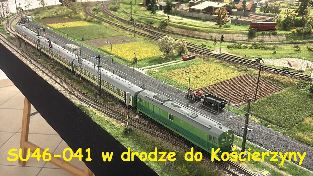 Na makiecie: SU46-041 w drodze do Kościerzyny