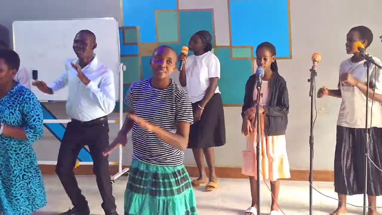 YOUTH SERVICE PRAISE AND WORSHIP 