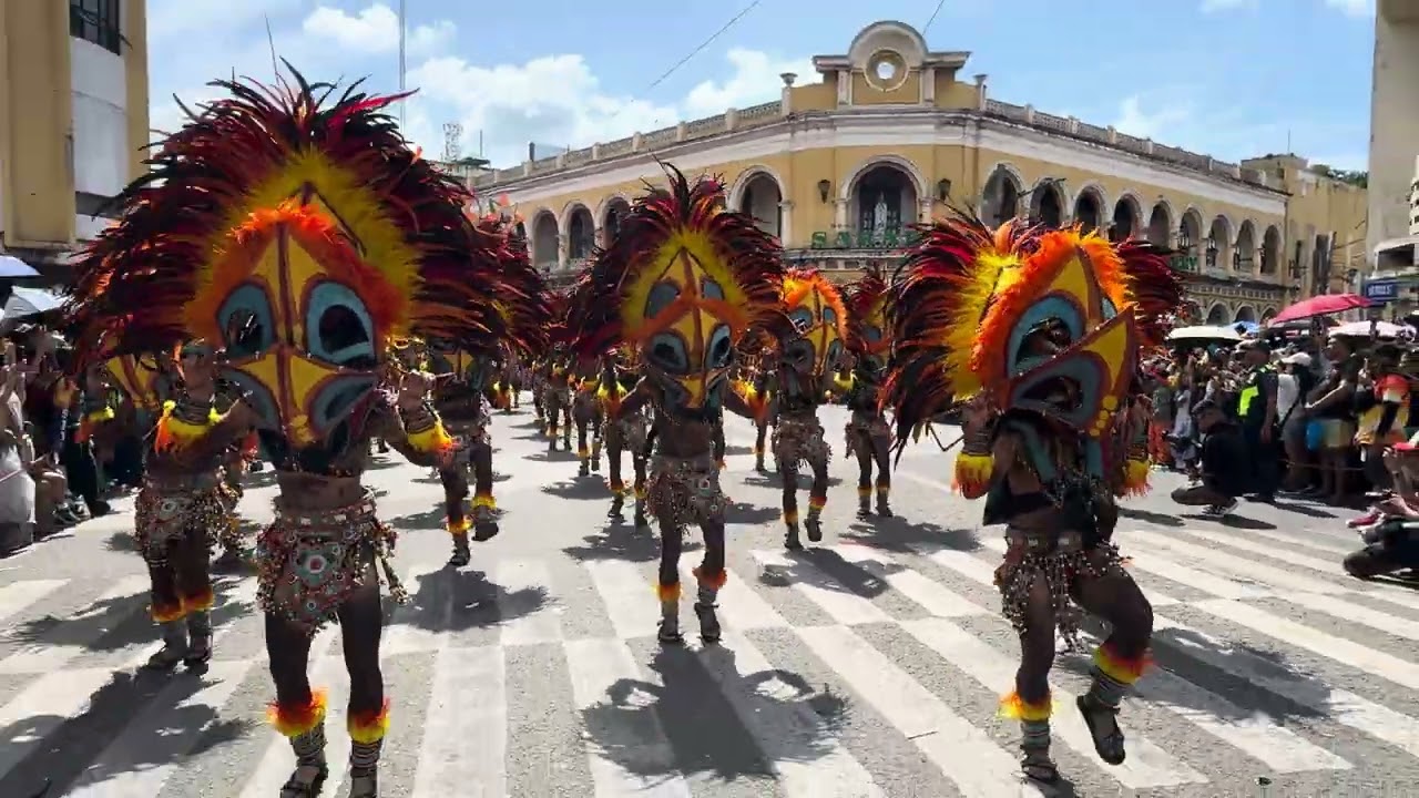 Tribub PAGHIDAET streetdance #dinagyangfestival2026 #iloilodinagyang #travel 