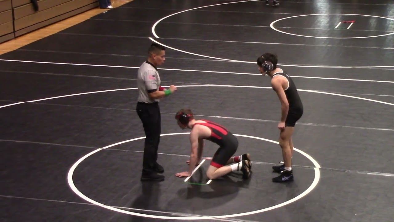 Al Smith Invitational 01/02/2026: 113lbs Orueta (LC) vs Kleeburg (PH)