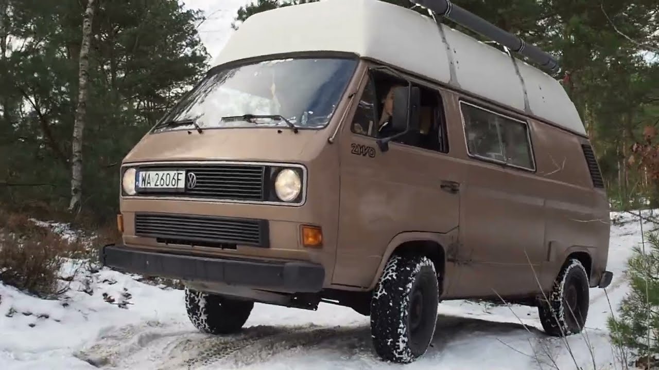 Volkswagen T3 campervan. Winter offroad story | @bziuk_videography