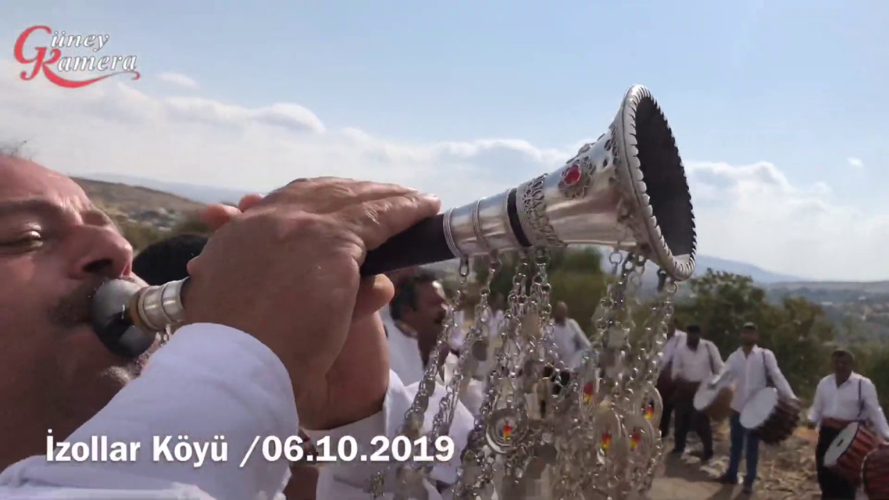 İzollar Köyü Ali Kiyanin Oğlu Mustafanın Düğünü Efsana Düğün Girişi davullar Patlayana kadar çaldı