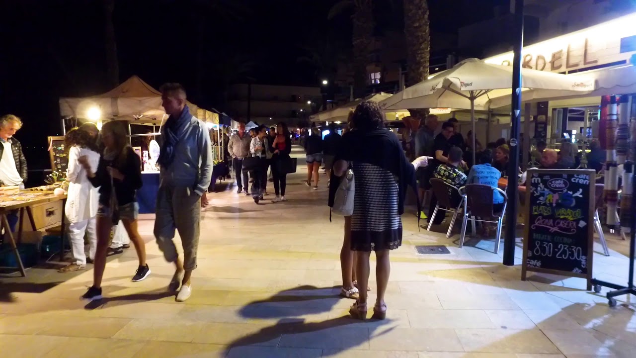 Formentera by night • in giro per Es Pujols di Notte