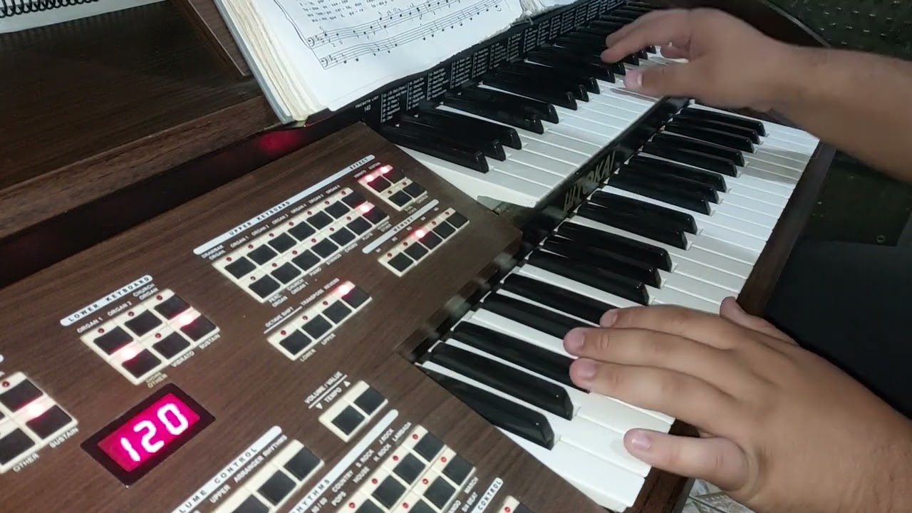 CCB - Meia Hora - Hinos 106, 132, 137 e 142