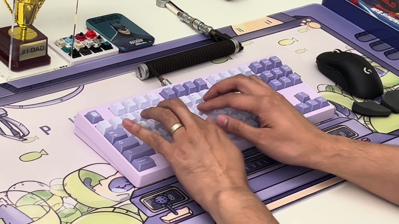 Neo80 Clackbits on plateless solder pcb with GMK Purple-ish