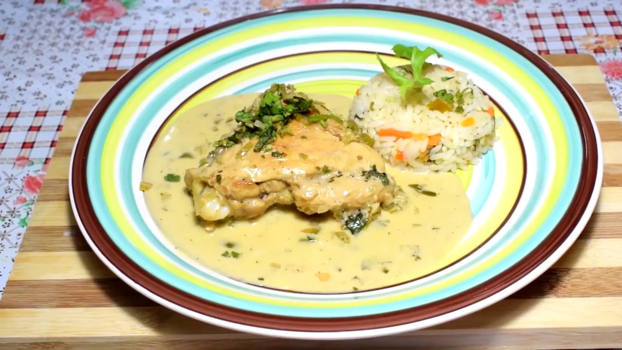 HOW TO MAKE CHICKEN WITH CREAM ( TRADITIONAL FOOD FROM EL SALVADOR)