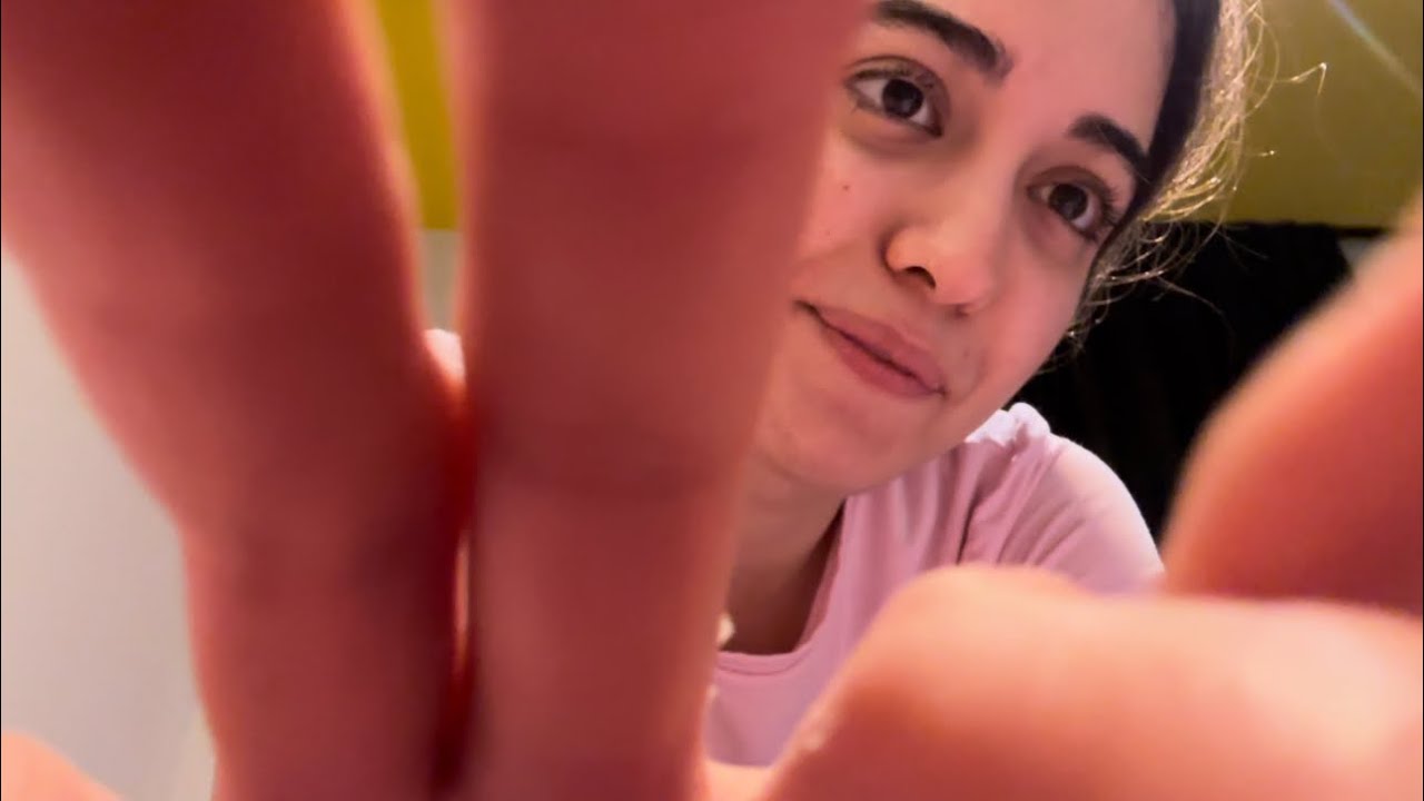asmr 5 minutes of camera tapping and scratching 