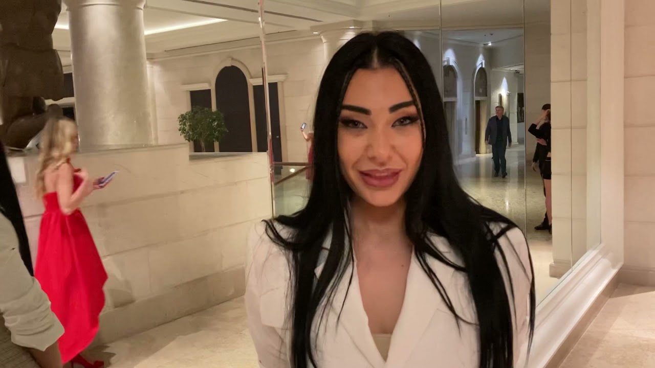 ESTRADNI LEKSIKON - Sanja “Hurricane” priznala sta je nervira kod Ksenije i Ivane