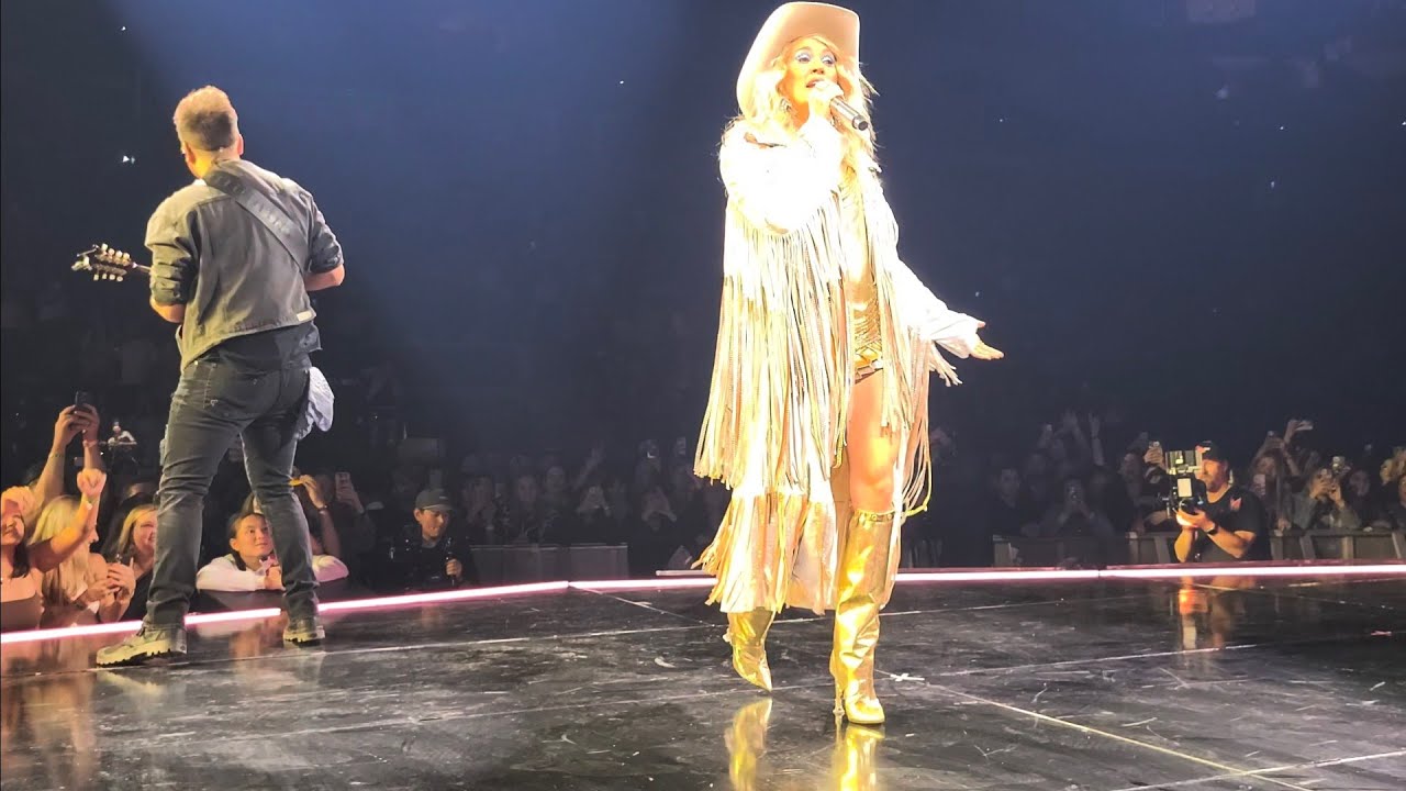 Carrie Underwood Live at The Chase Center 11-19-22 - She Don't Know. Denim and Rhinestones Tour!
