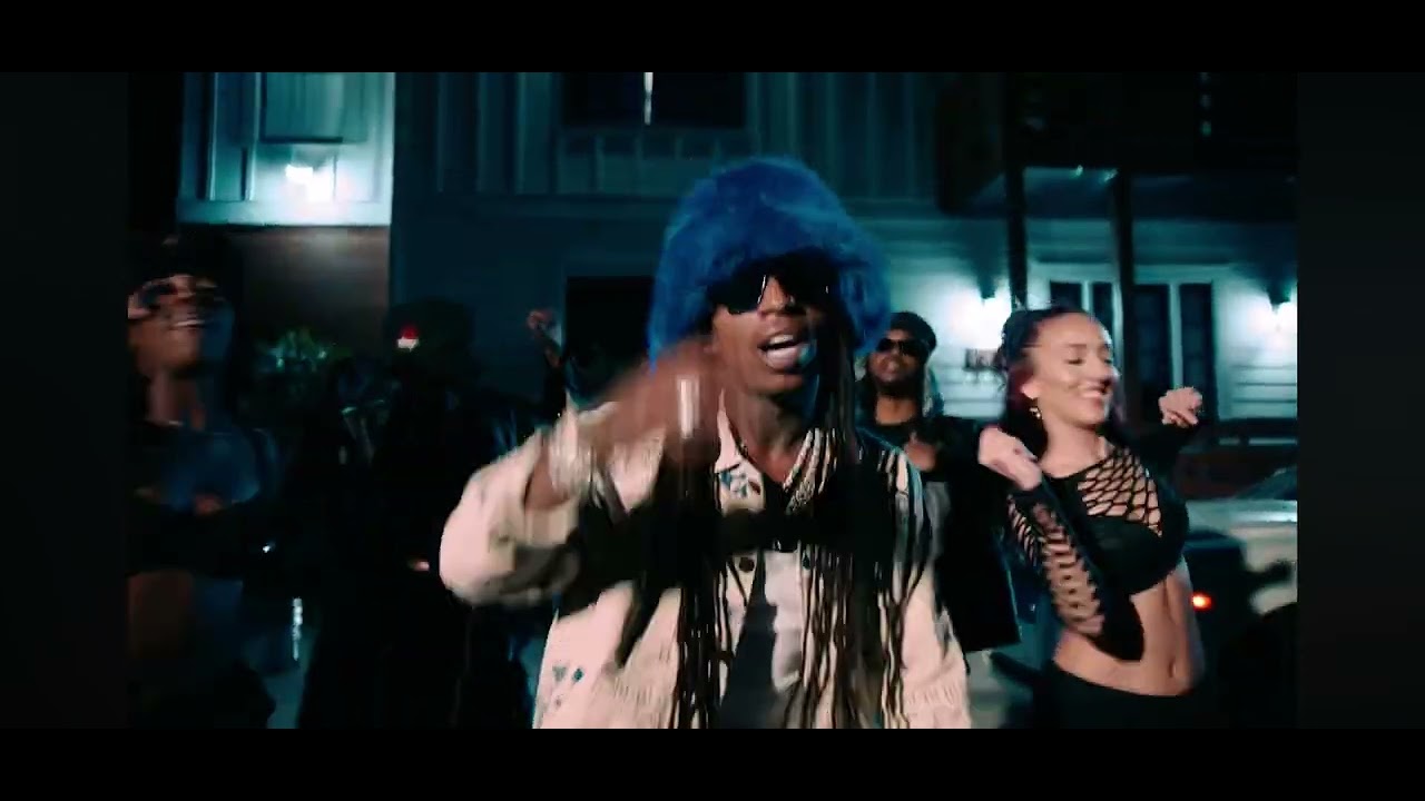 Jacquees-Middle of the night(Official Video) Short version
