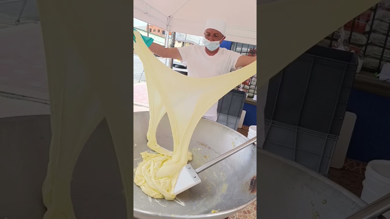 Probamos el mejor queso de la cuidad de Popay&aacute;n 😋🧀 Apoyemos lo nuestro 🙏🏻  #cauca #travel #popayan