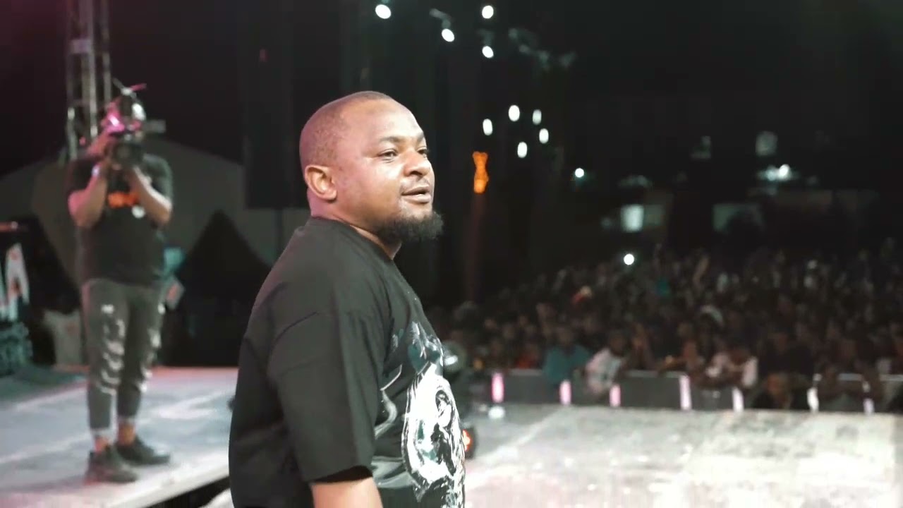 stamina live in dar es salaam (Komaa concet EFM)
