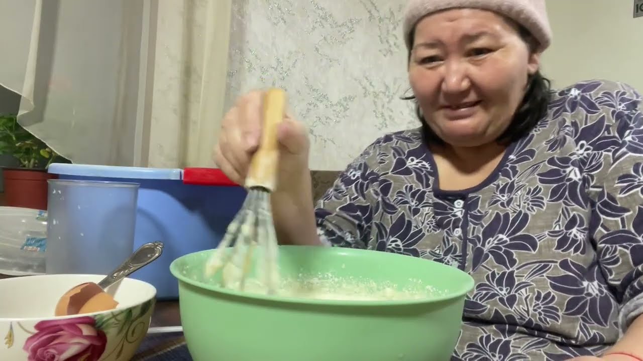 Рылась в семенах и что нашла 😁 грех не пожарить блины внуку 🥰да и еще по новому рецепту 🤗