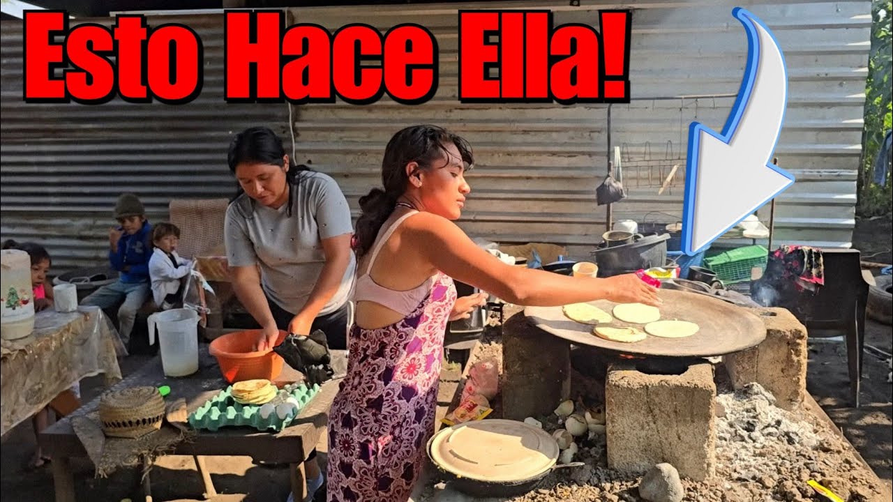 Encontramos A Aslin Hechando Tortillas Al Comal🤤