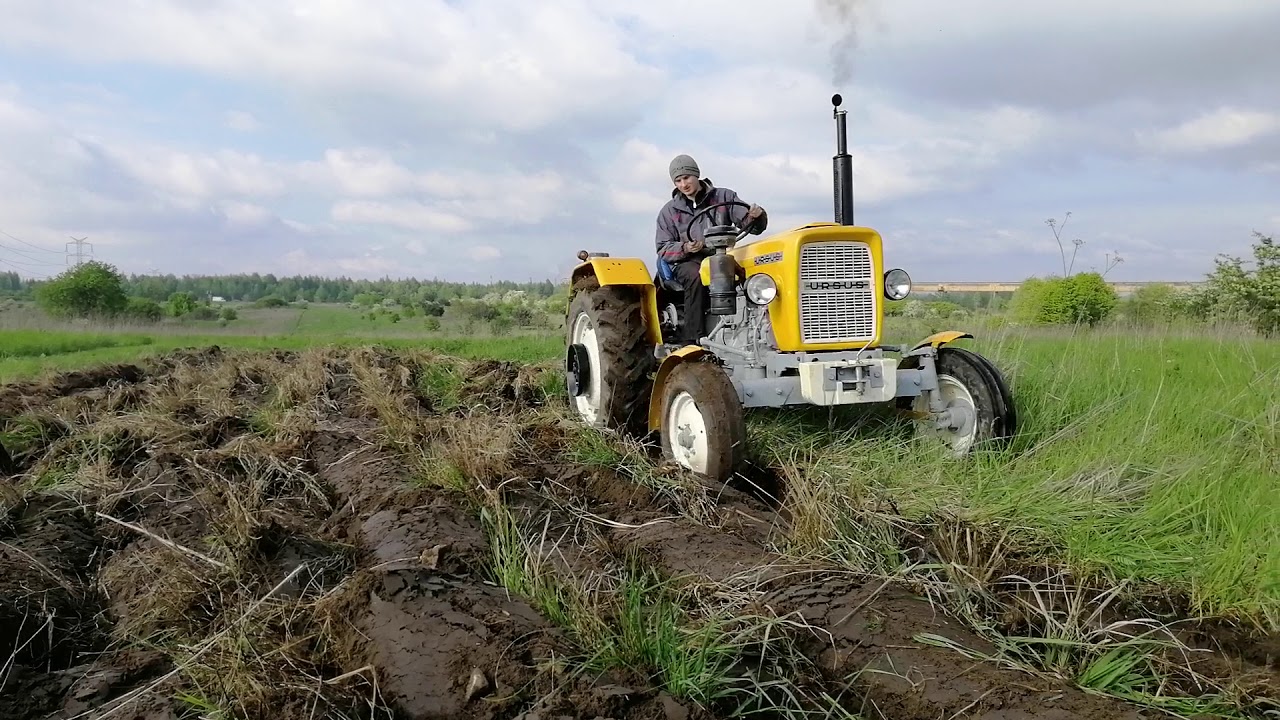 Orka ugoru nowym nabytkiem Ursus c335, Dźwięk silnika 330